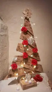 Décoration de noël, une création de la scierie Dagand