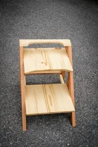 Desserte / Étagère. une création de la scierie Dagand à découvrir dans notre atelier de fabrication/showroom Desserte / Étagère. une création de la scierie Dagand à découvrir dans notre atelier de fabrication/showroom